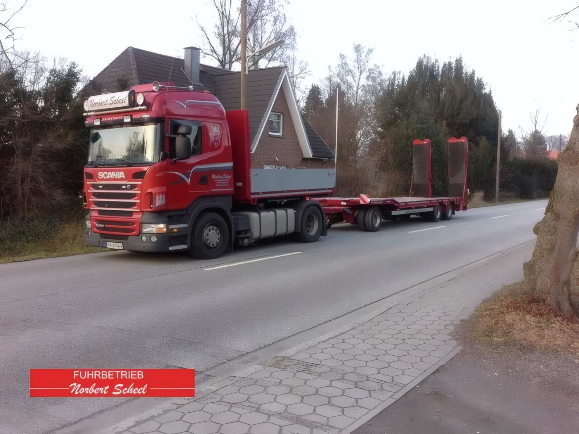 Zugmaschine des Fuhrunternehmens Scheel